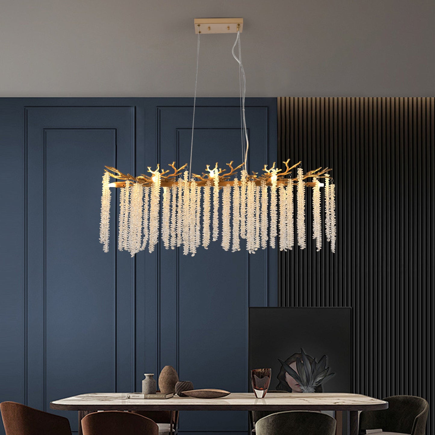 39.4-Inch Modern Golden Pendant Light With Cascading Crystal Strands, Ideal for Living Room, Dining Room and Foyer