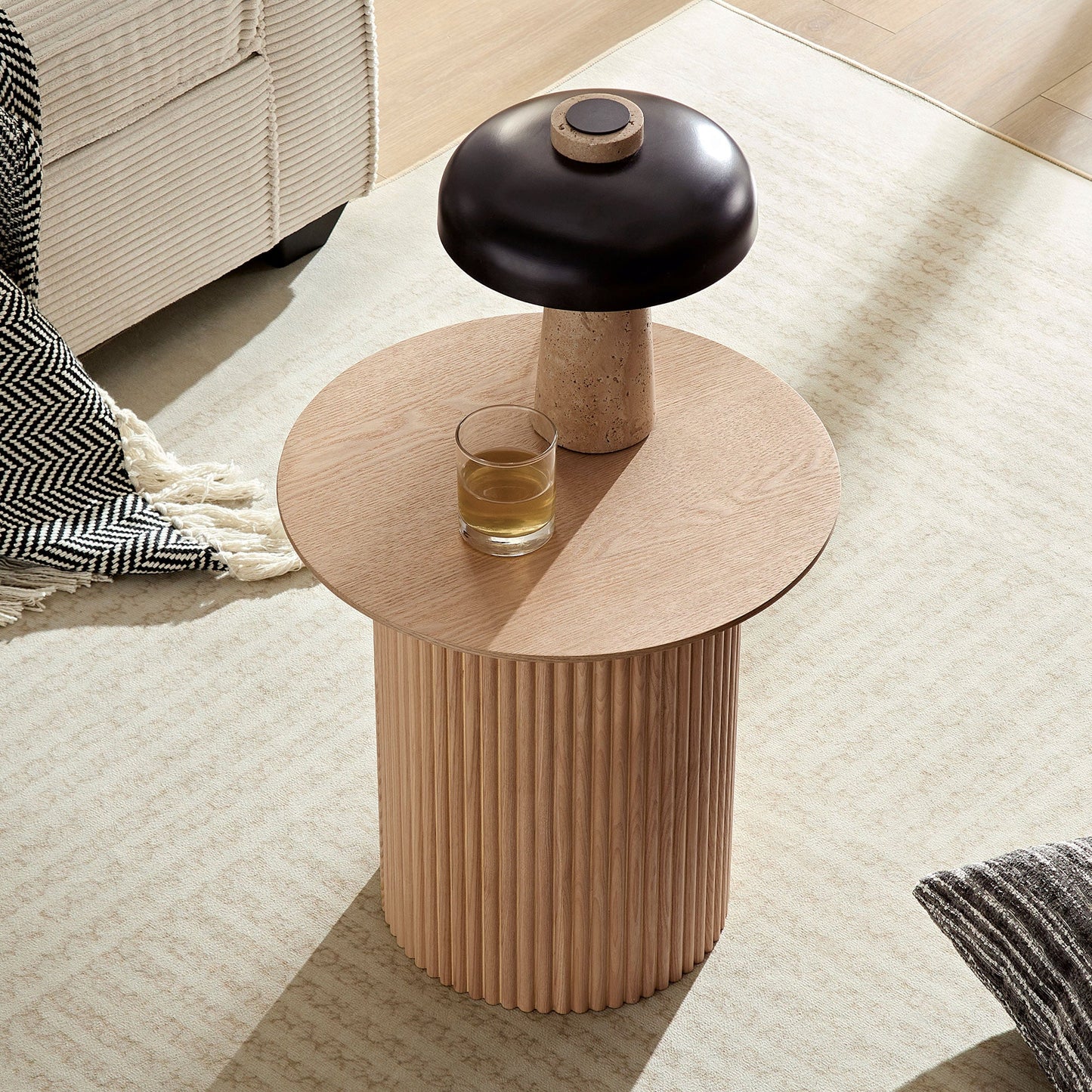 17.71 Inch Round Fluted Side Table Circle Small Accent Table for Living Room Mid Century  Circle Bedside Table for Bedroom