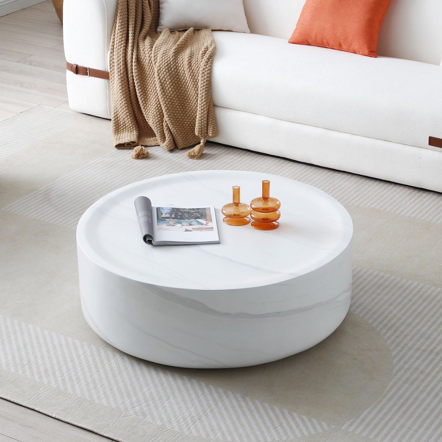 31.49'' Round Coffee Table,Sturdy Fiberglass Table for Living Room, White, No Need Assembly.WHITE
